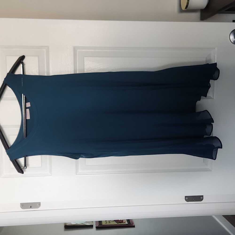NWOT LOGO Layers Tunic  sz. L